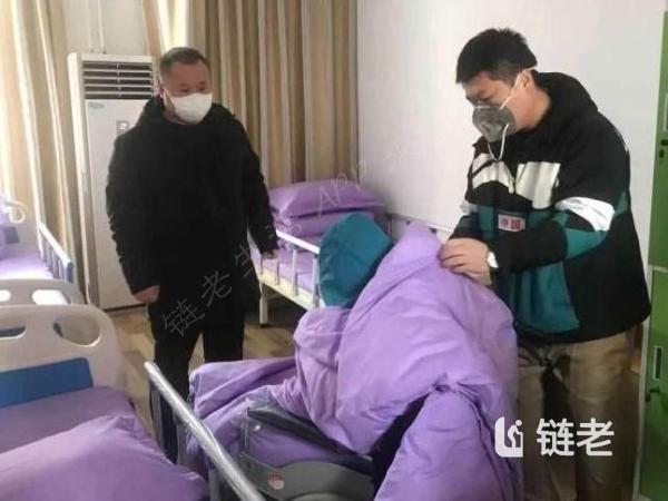 苏畅吴梦梦到粉丝家 吴梦形成连续性陪伴体验