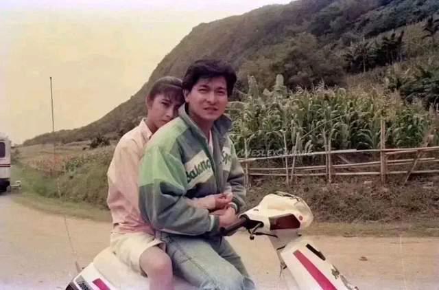 血视频 只存在于颜料管和恐怖片里海报