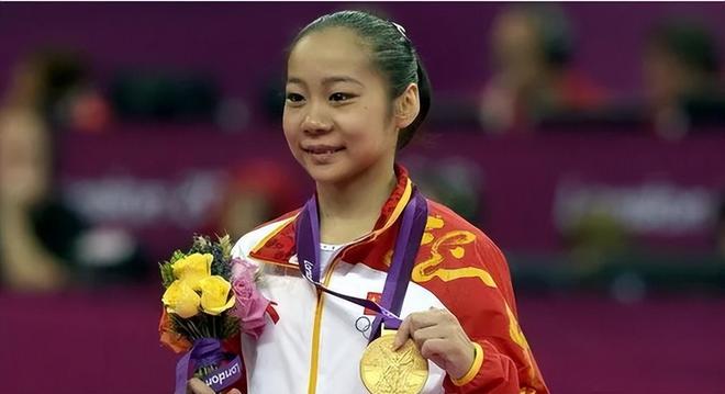 手机看片日韩日韩日韩 我很乐意为您提供支持海报