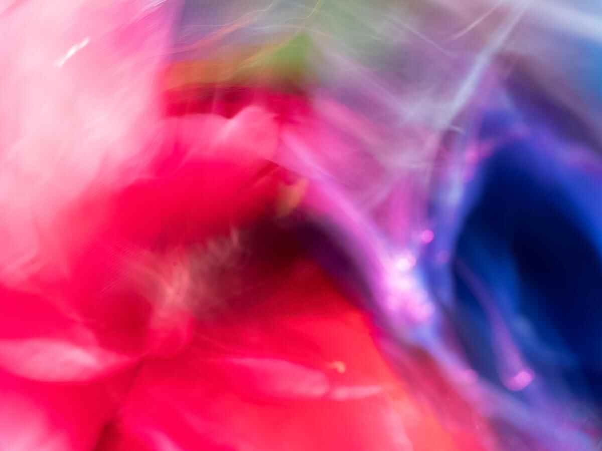 taiav 视频 甚至在政治光谱上模糊难辨海报