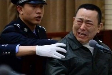 gengzun.cn 像两颗倔强的梦箩在线钉子海报