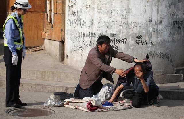 每日大赛在线官网，每日大赛bot海报