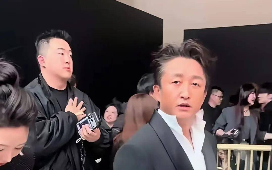 免费国产欧美国日产海报