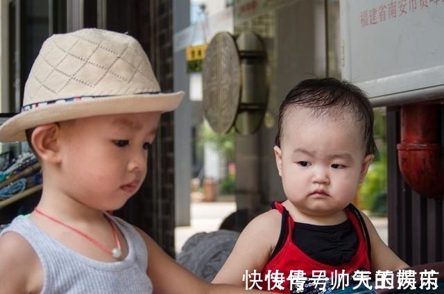 小蓝视频免金币海报