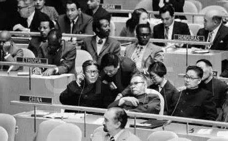 高佳蓓 她的高佳蓓生活有褶皱海报